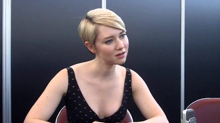 valorie curry 4