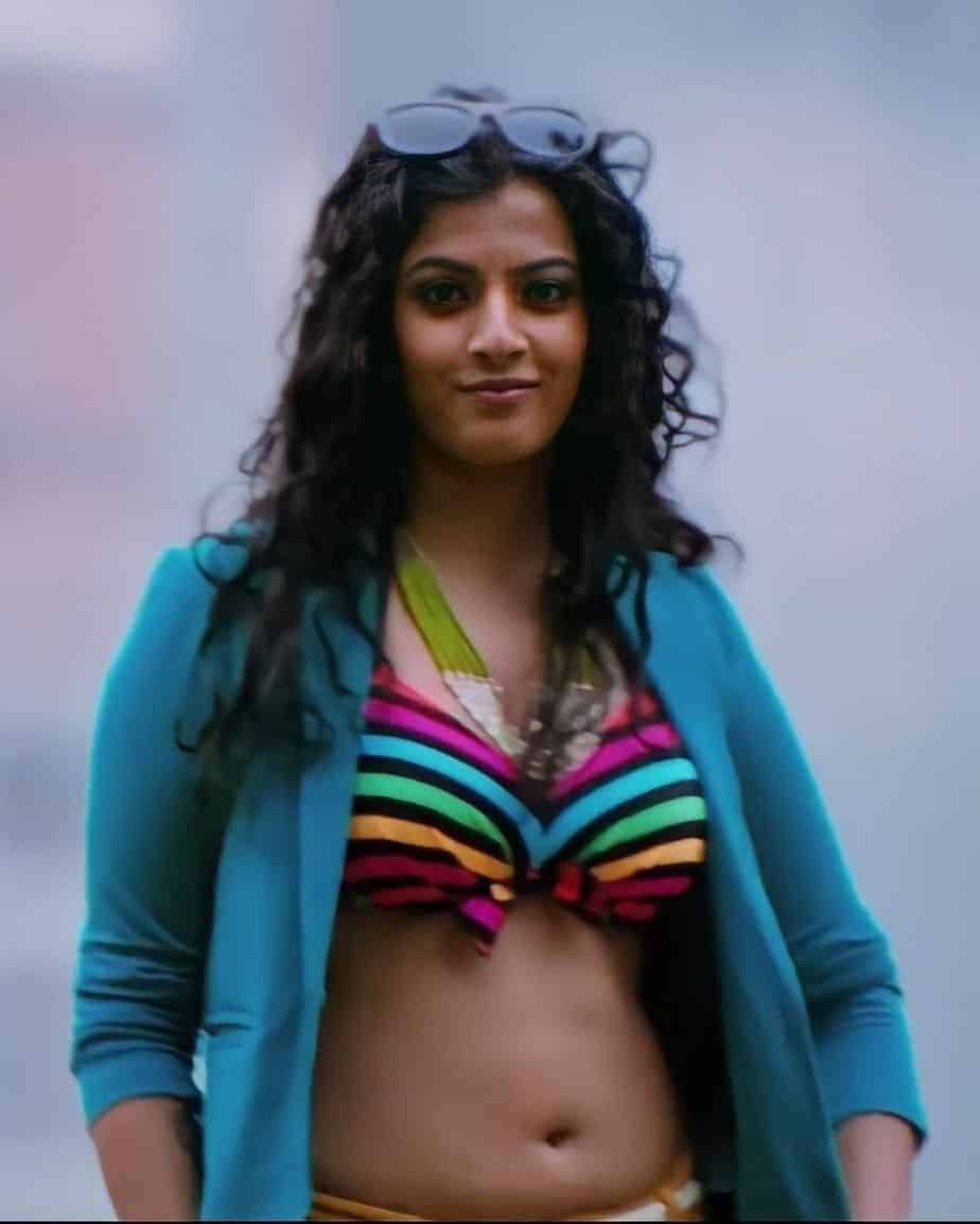 varalaxmi sarathkumar 3