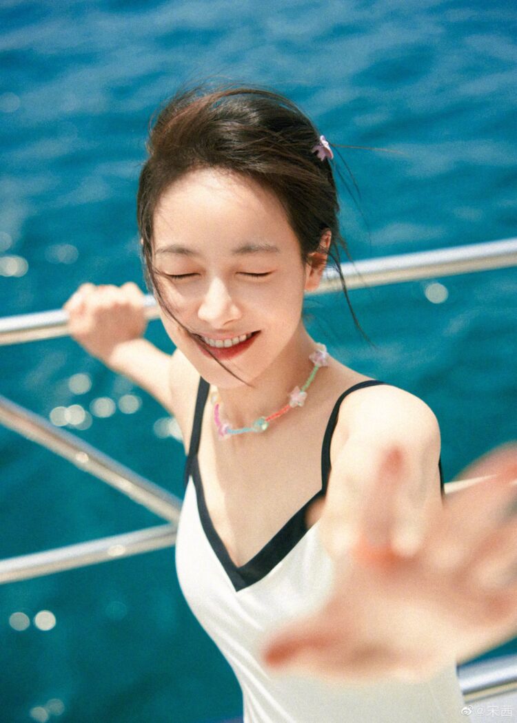 victoria song 8