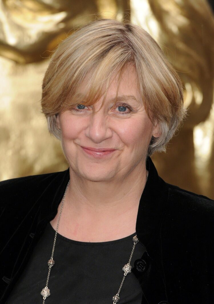 victoria wood 5 scaled