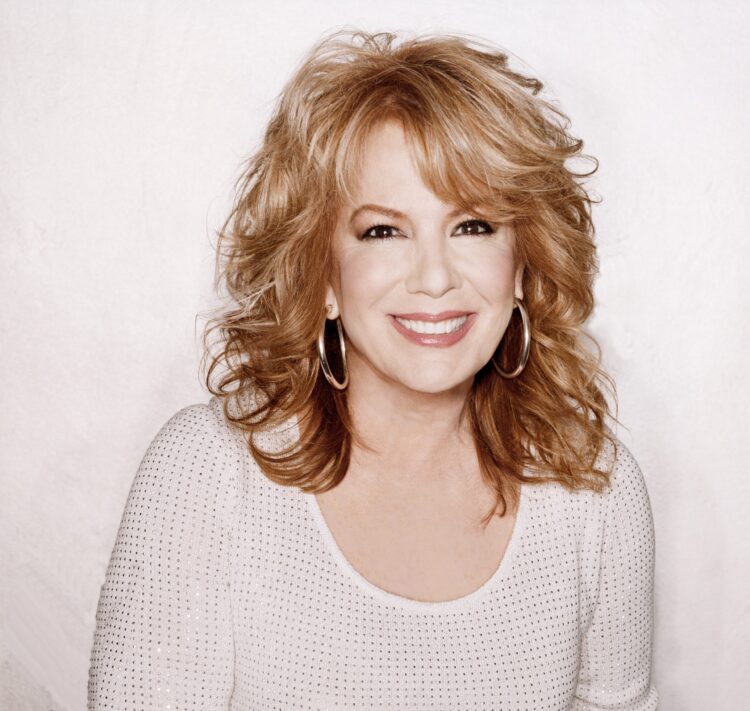 vikki carr 6 scaled