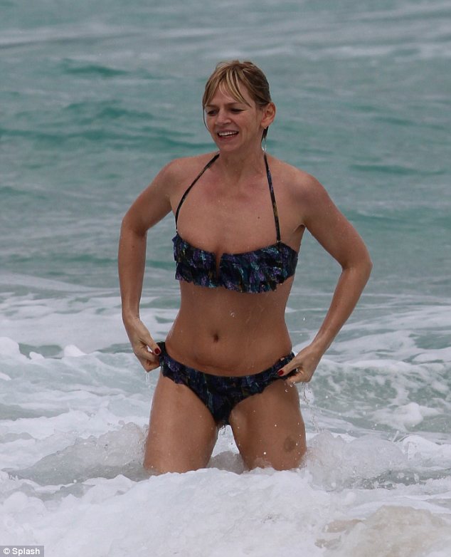 zoe ball 2