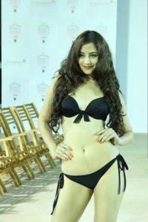 zoya afroz 9