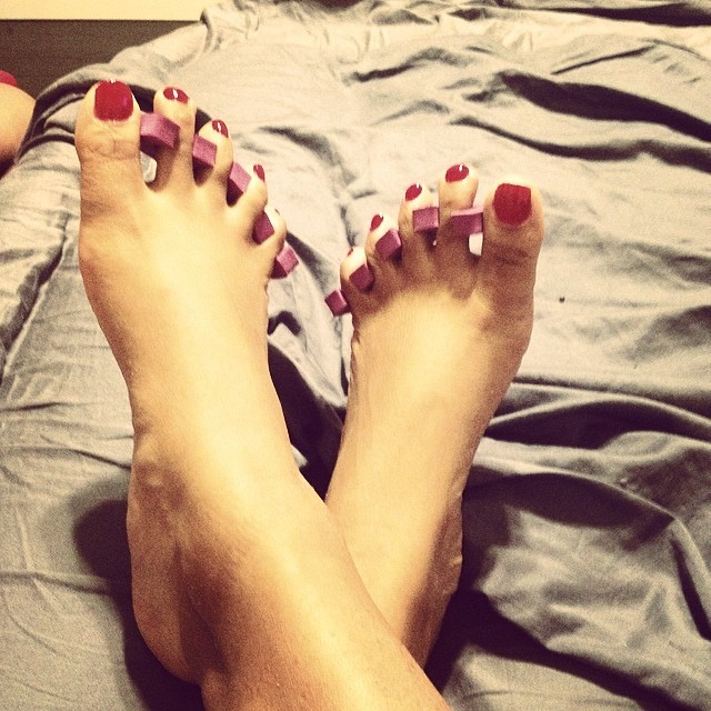 alesha renee feet