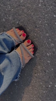 alessandra gallocchio feet 6