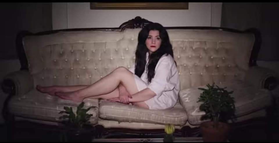 alex winston feet 1