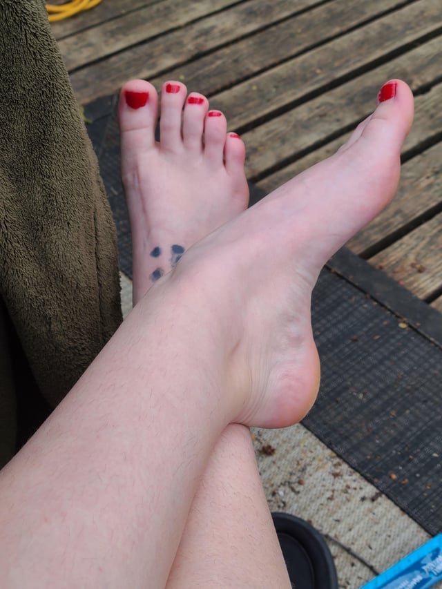 alexa johnson feet 4