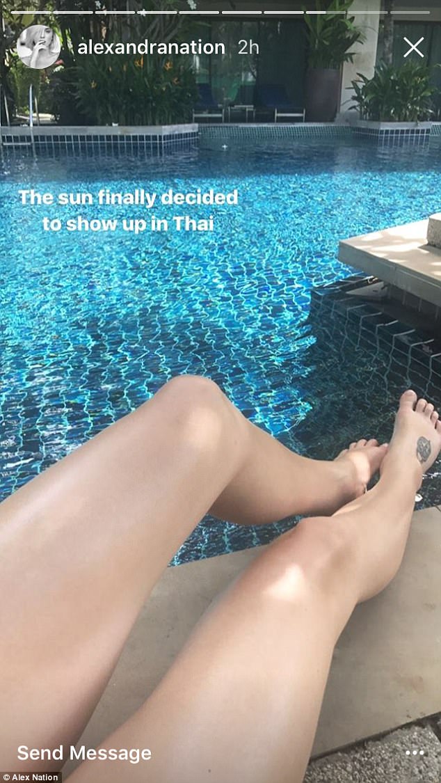 alexandra nation feet 1