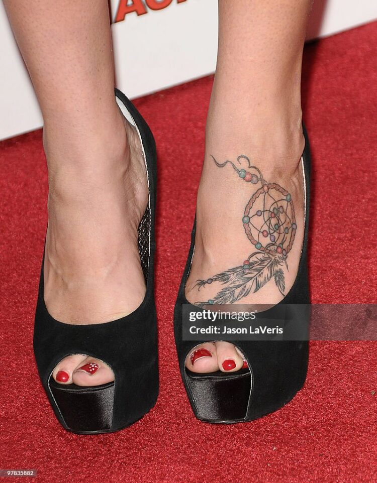 alexis neiers feet 3