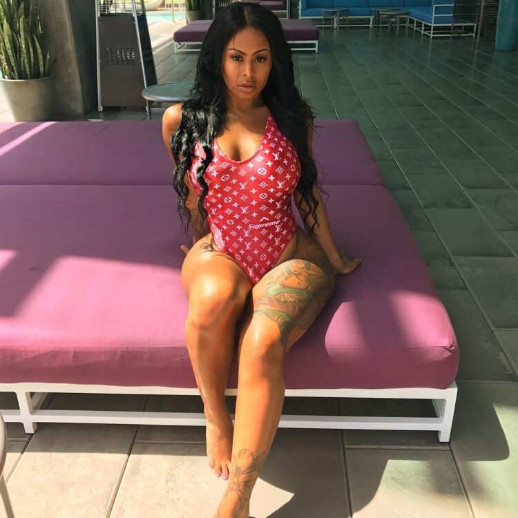 alexis sky feet 1