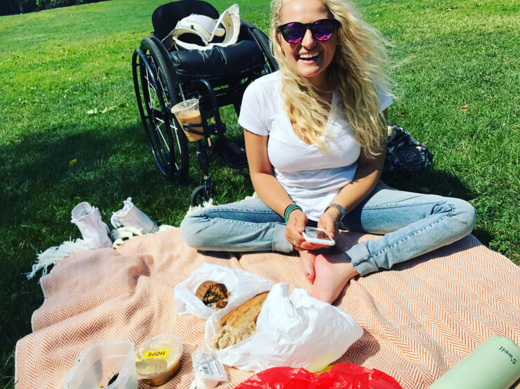 ali stroker feet 2