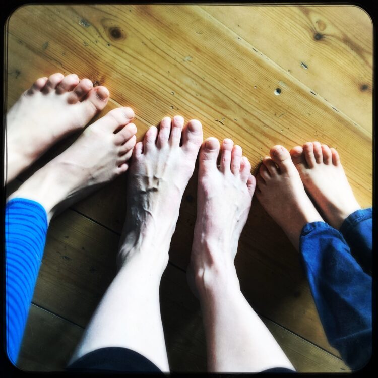 alice roberts feet