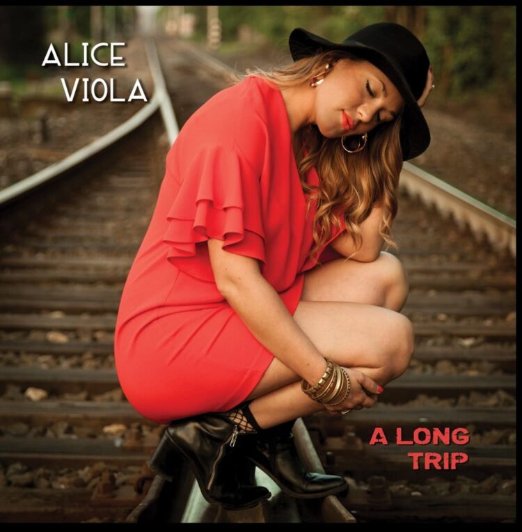 alice viola feet 5