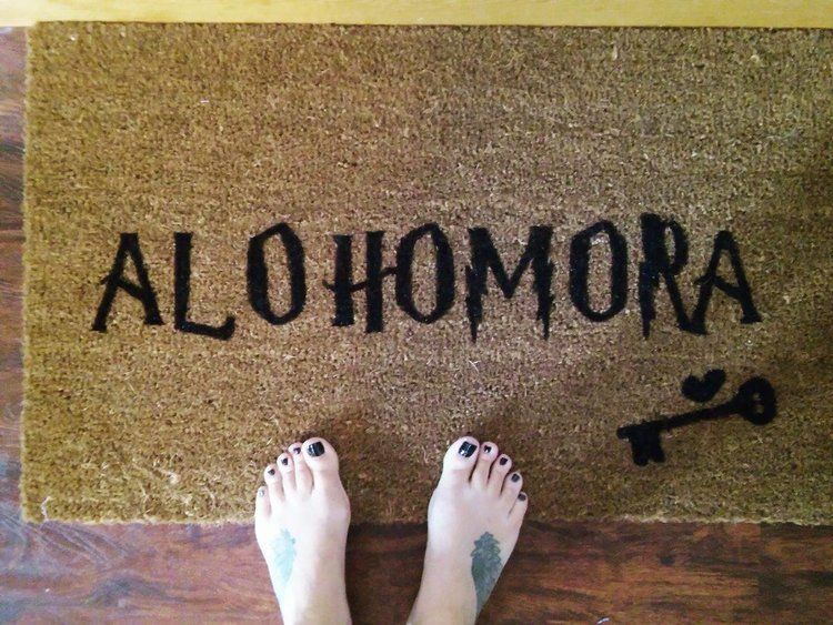 alo homora feet 2