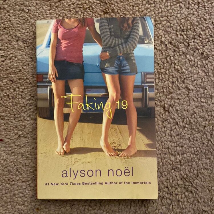 alyson noel feet 3