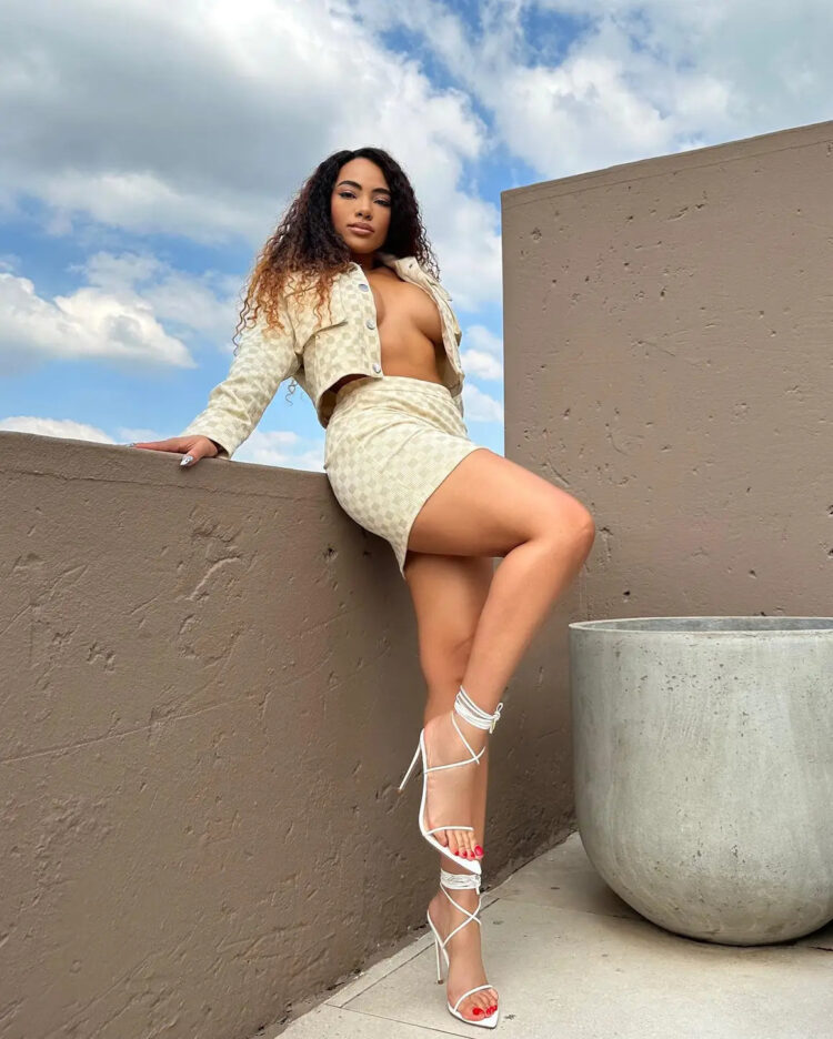 amanda du pont feet 2