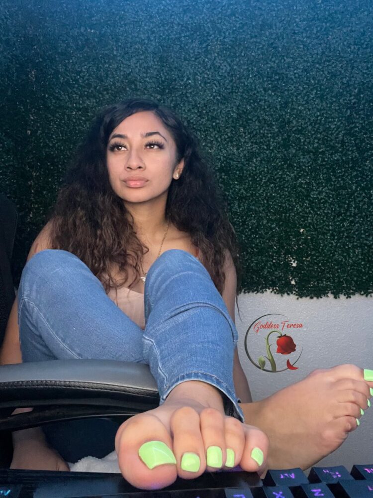 amara jade feet 2