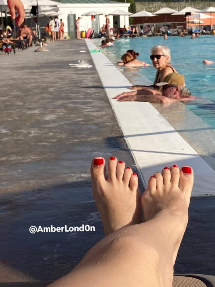 amber london feet 4 scaled