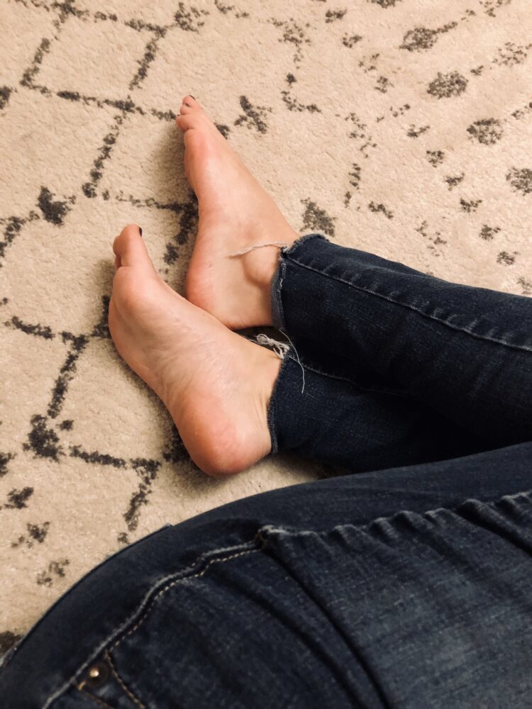 amberskies feet 3