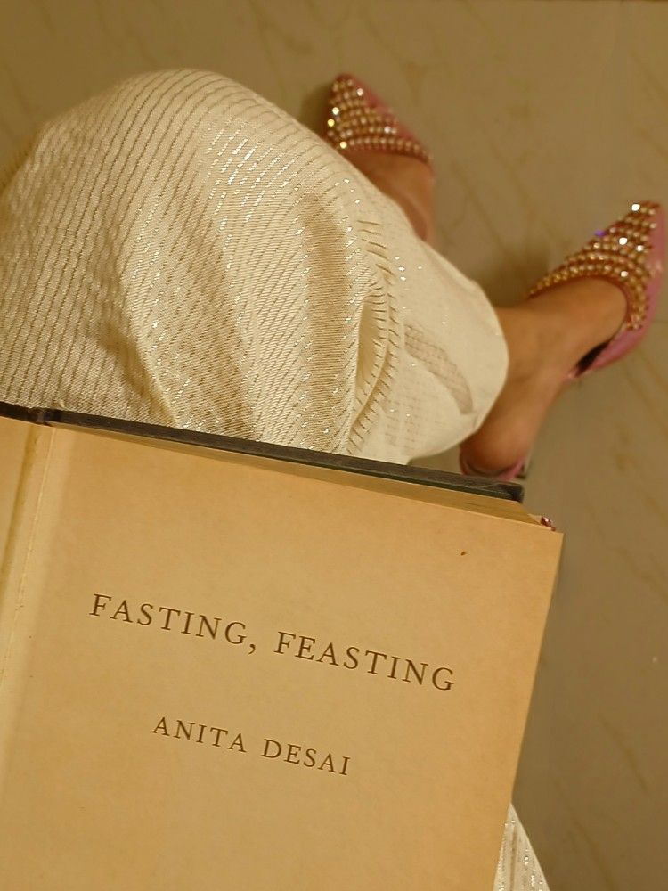 amita desai feet 3