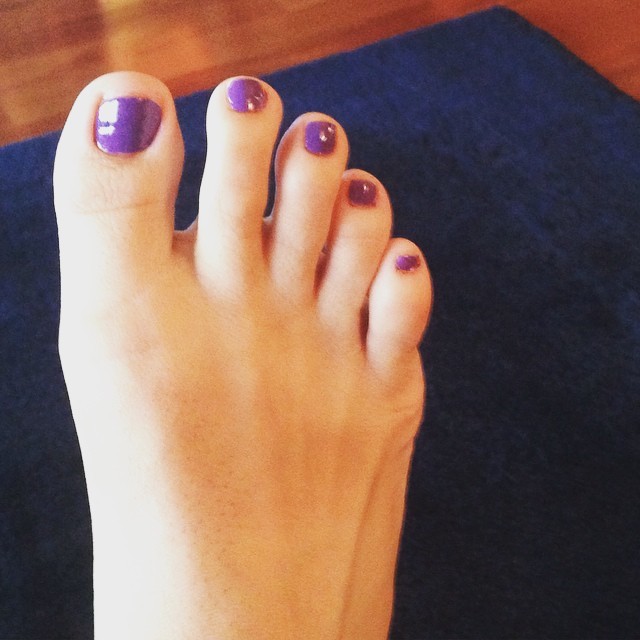 amy spanger feet