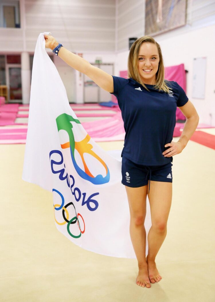 amy tinkler feet 5