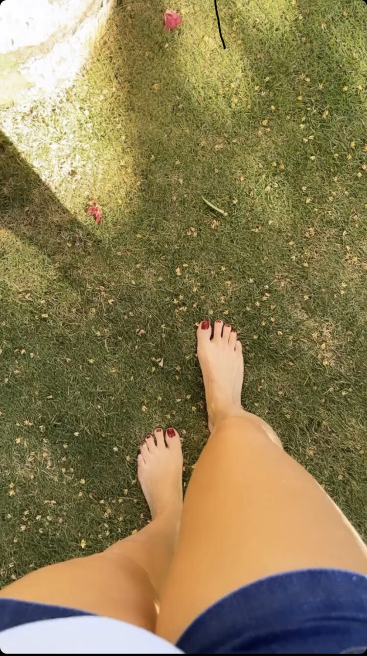 ana trujiillo feet