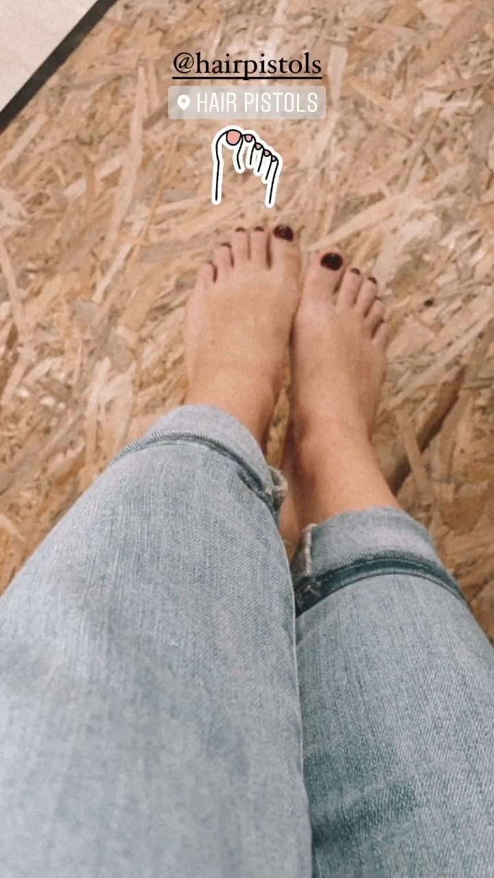 anastasia tsilimpiou feet