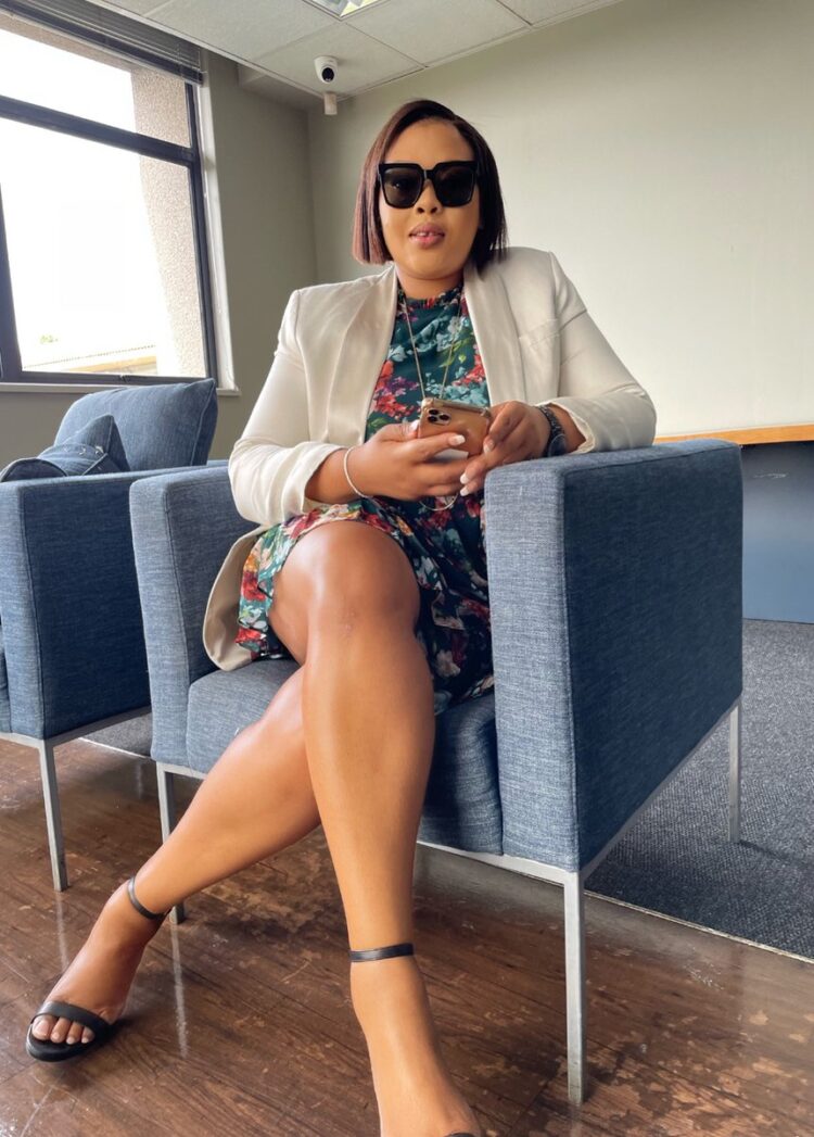 anele mdoda feet 2