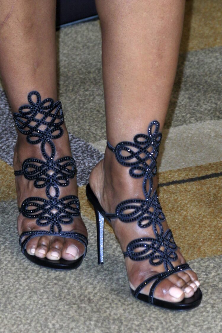 angela bassett feet scaled