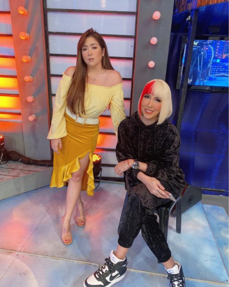 angeline quinto feet 6