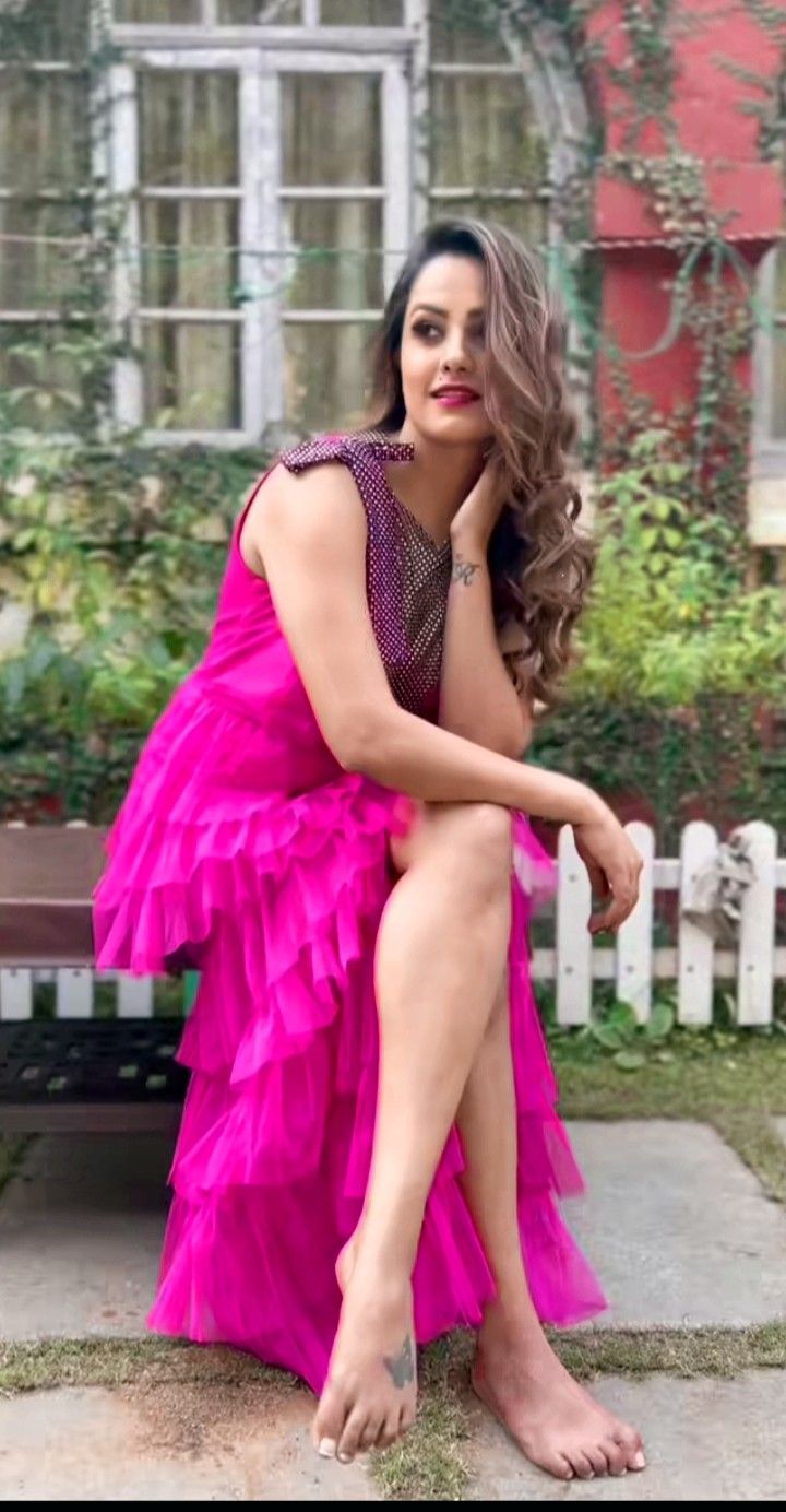 anita hassanandani feet 5