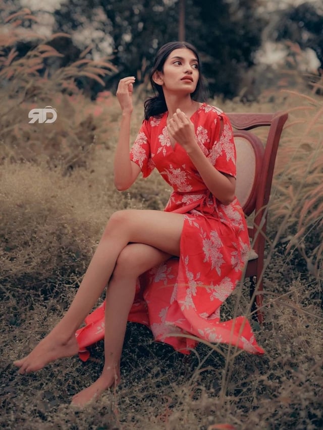 anjali palakkal feet 3