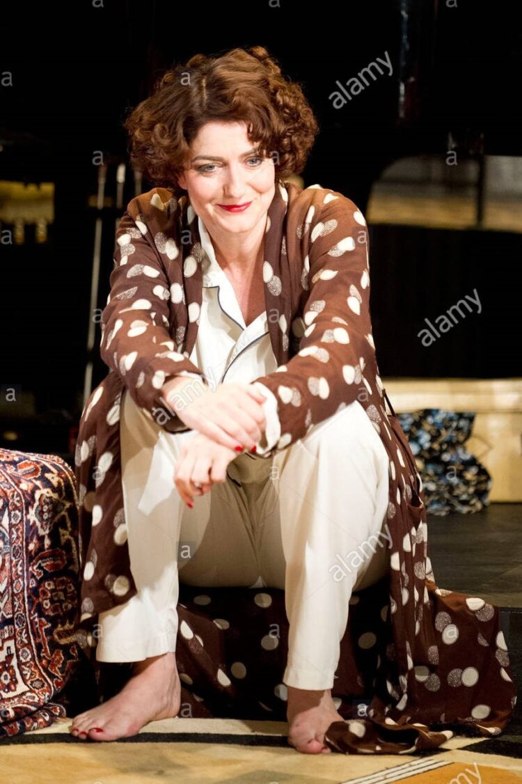 anna chancellor feet