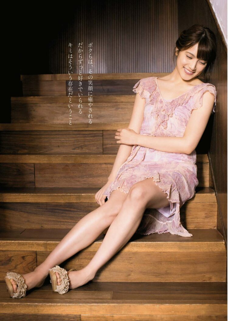 anna iriyama feet 3