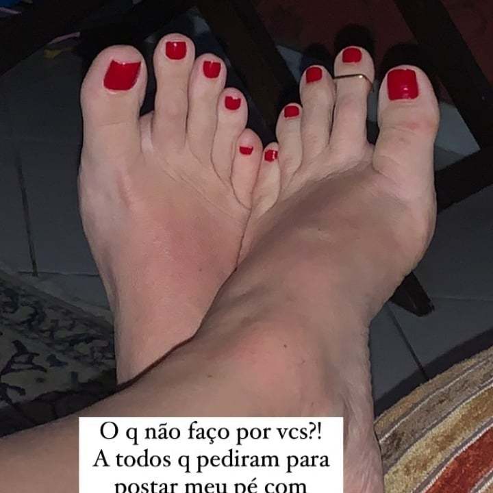 anna paula feet 2