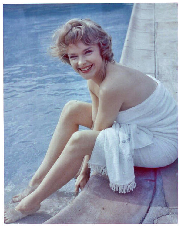 anne francis feet 2