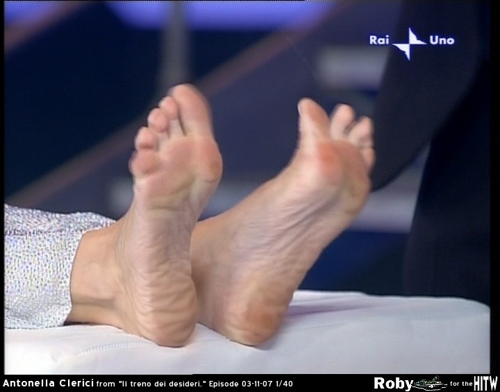 antonella clerici feet 1