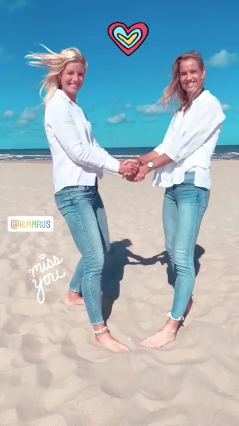 arantxa rus feet 3