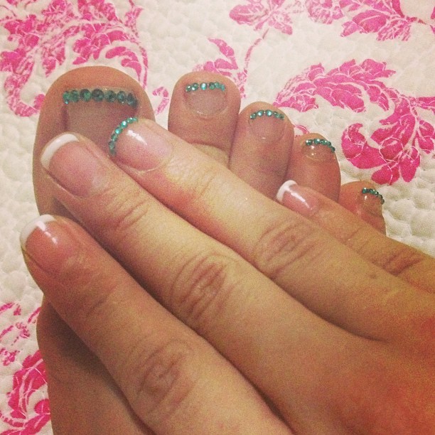 arely torres feet 5