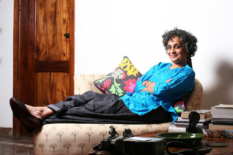 arundhati roy feet 4