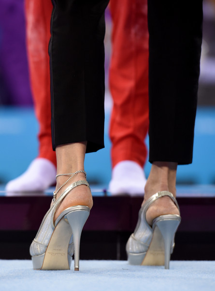 arzu aliyeva feet