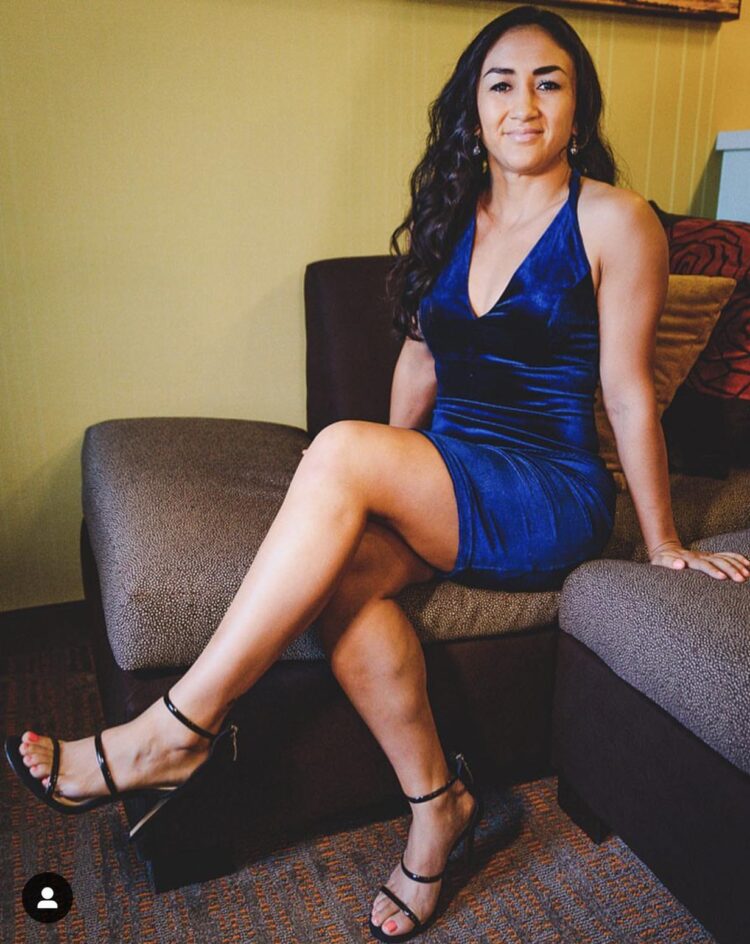 vanessa esparza feet 4