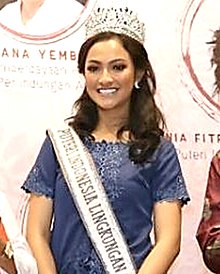 vania fitryanti herlambang feet 2