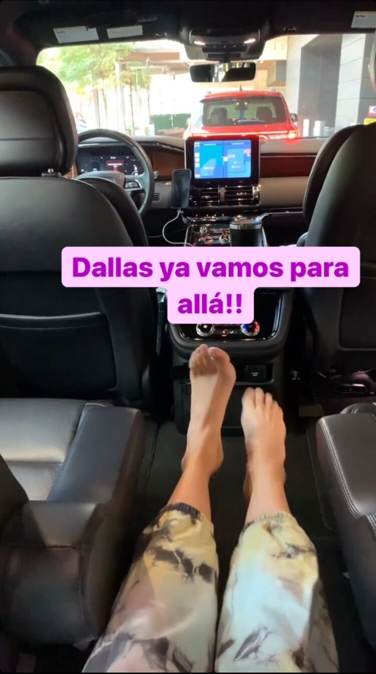 vania rivera feet 2