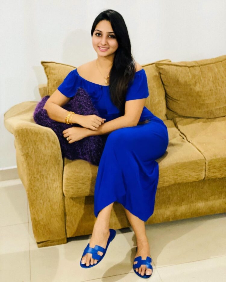 vinu siriwardana feet 5