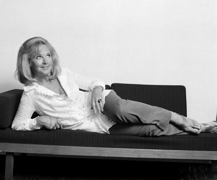 wanda ventham feet 1