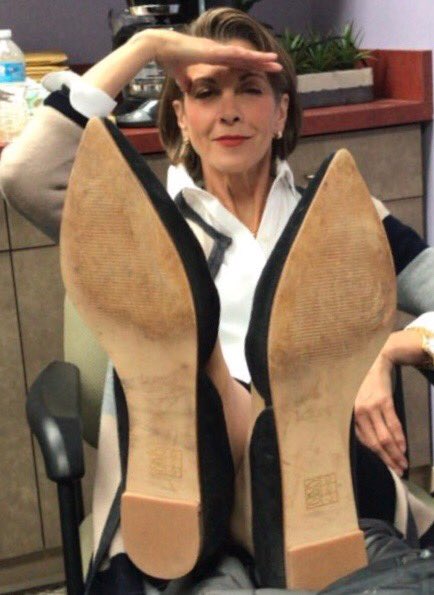 wendie malick feet 5