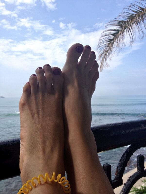 wendy de los cobos feet 1