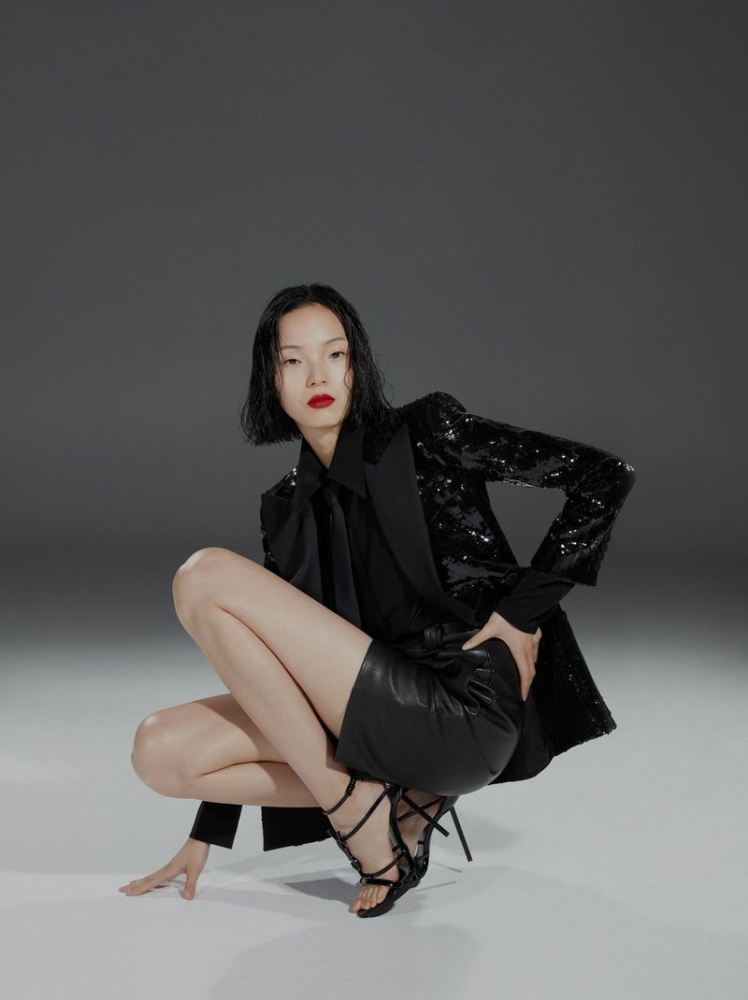 xiao wen ju feet 6